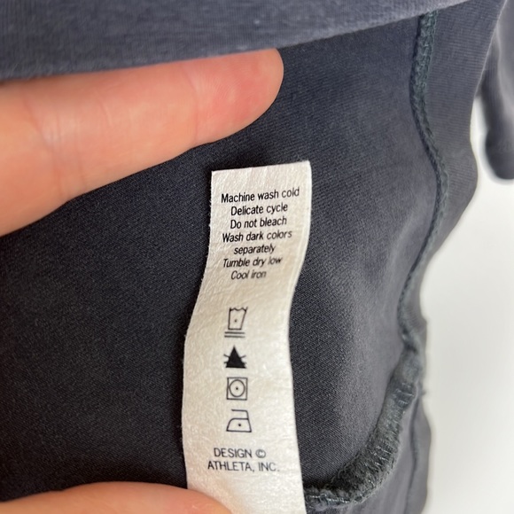 ATHLETA Señorita long sleeve dress gray color L - Picture 9 of 9